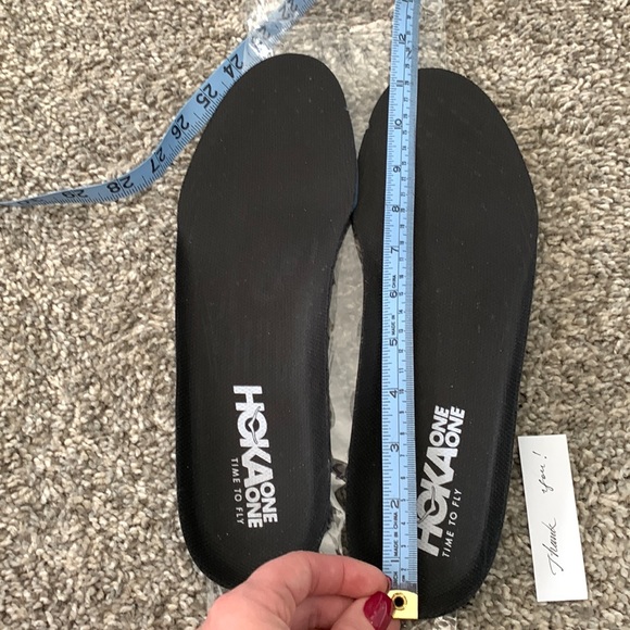 hoka one one pronation support